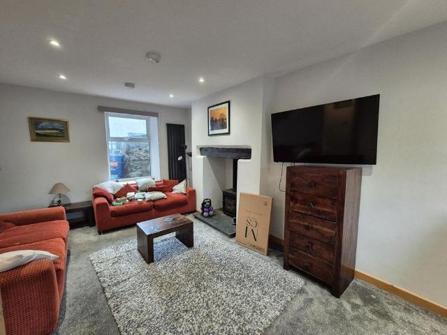 House for rent in Llandwrog, Wales