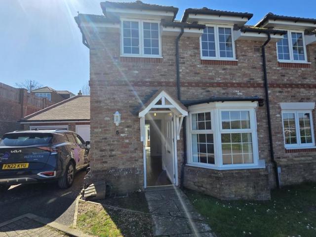 House for rent in Nepcote, Clapham