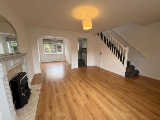 House for rent in Compton Acres, Barton In Fabis