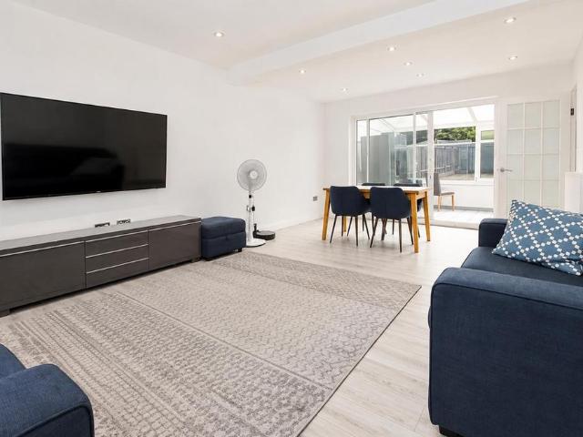 House for rent in Elstree and Borehamwood, Borehamwood