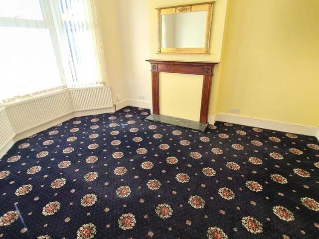 House for rent in Seven Kings, Greater London