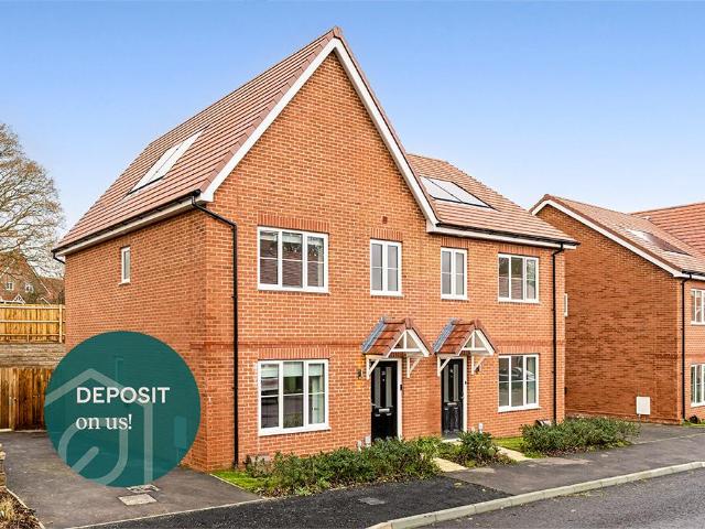 House for rent in Alderbrook, Wealden