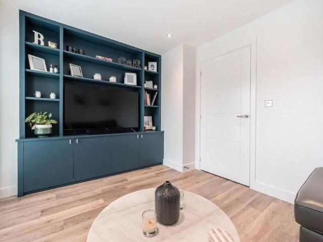House for rent in Blue Mountain, Binfield