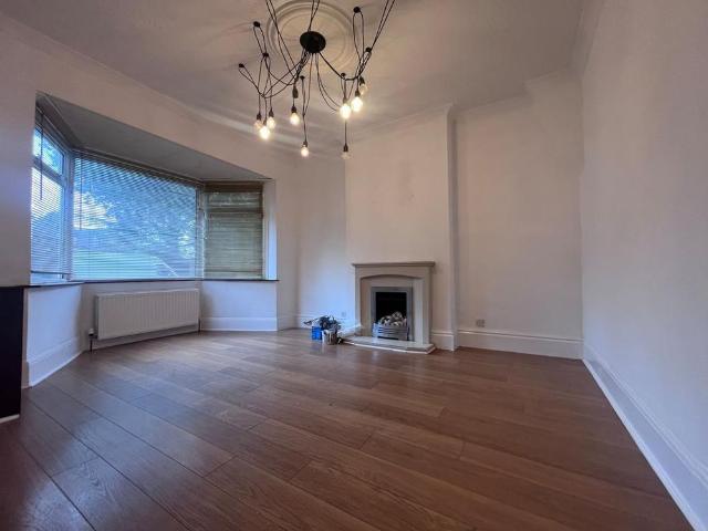House for rent in Fox Hollies, Billesley