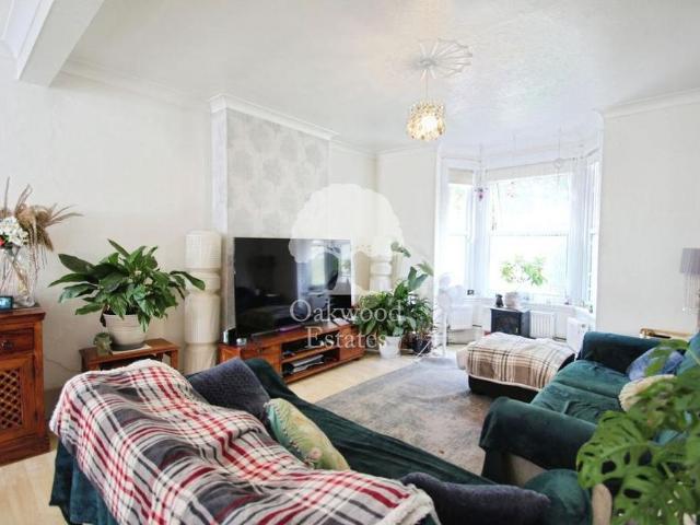 House for rent in Yiewsley, Greater London