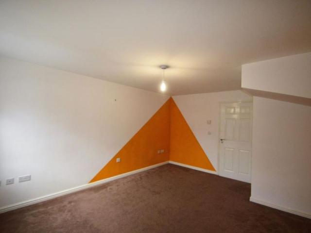 House for rent in Scholes, West Yorkshire