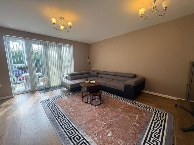 House for rent in Corby