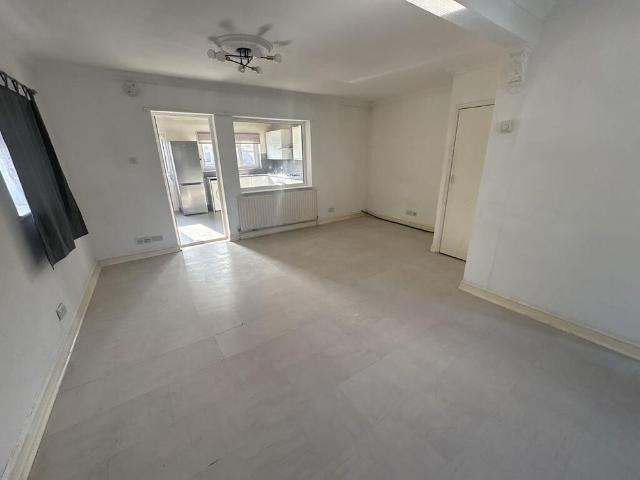House for rent in London Borough of Hillingdon, Greater London