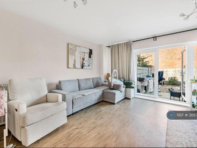 House for rent in Ewhurst, Waverley