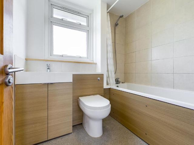 House for rent in South Ham, Priest Down