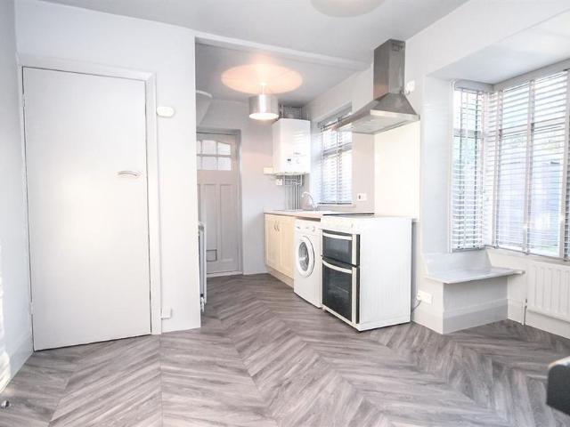 House for rent in Spacey Houses, Pannal