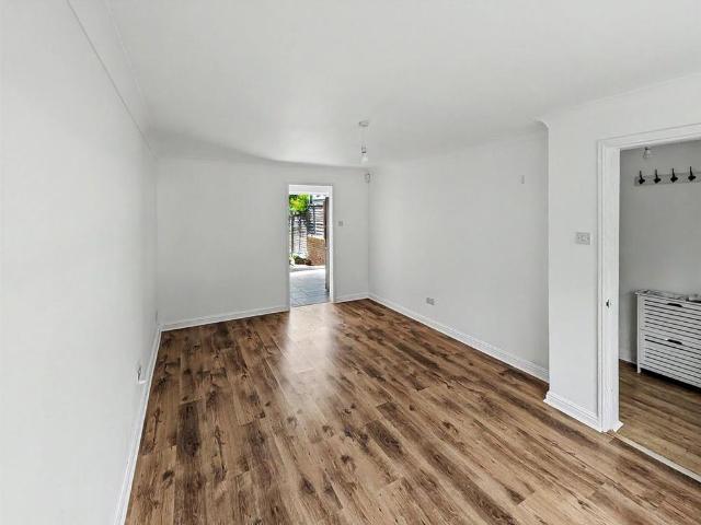 House for rent in Newell Green