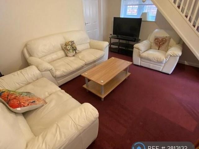 House for rent in Wood Street, Westborough