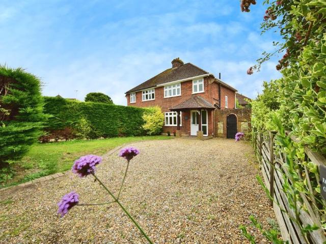 House for rent in Midway, Kent