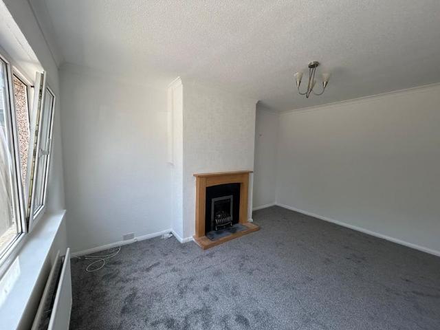 House for rent in Shelf, West Yorkshire