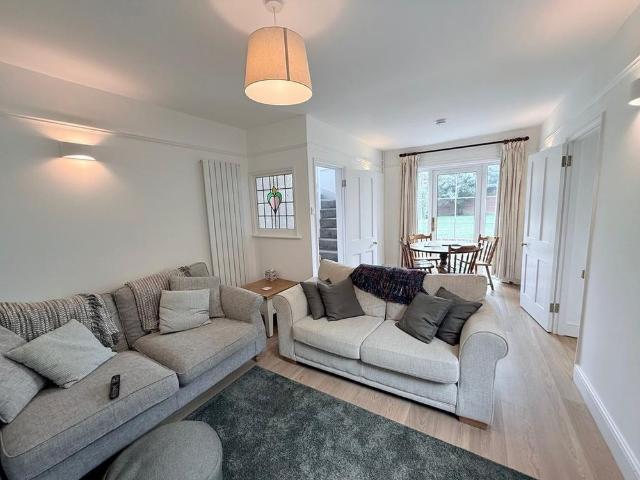 House for rent in Pouchen End, Hertfordshire