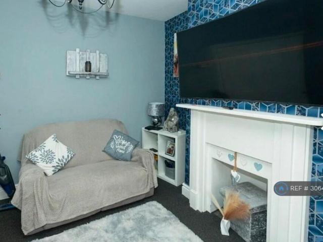 House for rent in Kingstone, Barnsley