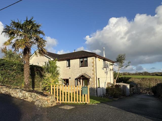 House for rent in Canonstown, Cornwall
