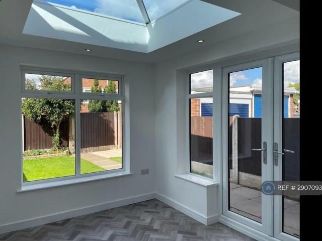 House for rent in Loundsley Green, East Midlands