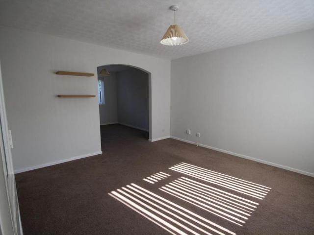 House for rent in Jackmans Estate, King's Walden
