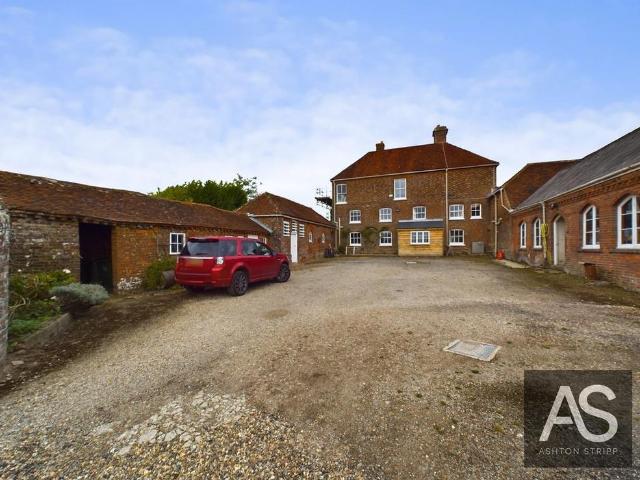 House for rent in Heathlands, East Sussex