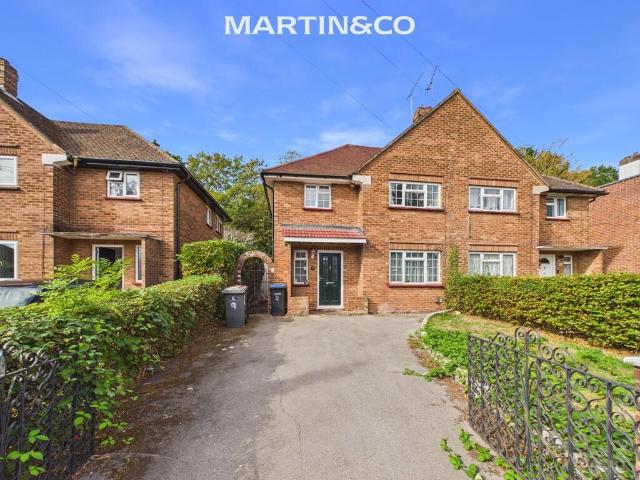 House for rent in Ripley Springs, Runnymede