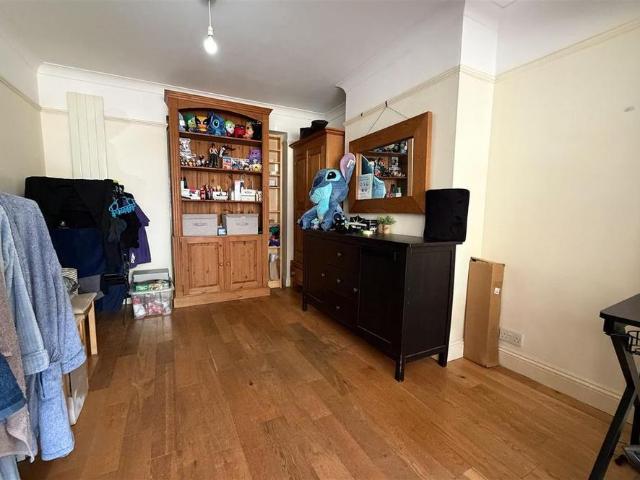 House for rent in Red Hill, Surrey