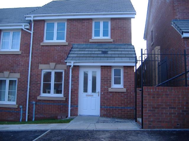 House for rent in Newcastle Higher, Aberkenfig