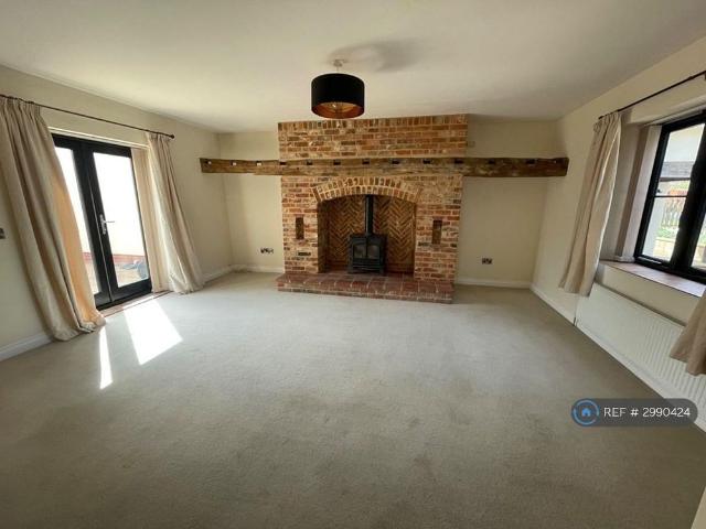 House for rent in Crostwick, Norfolk
