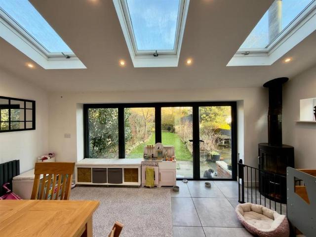 House for rent in Roundhay, West Yorkshire
