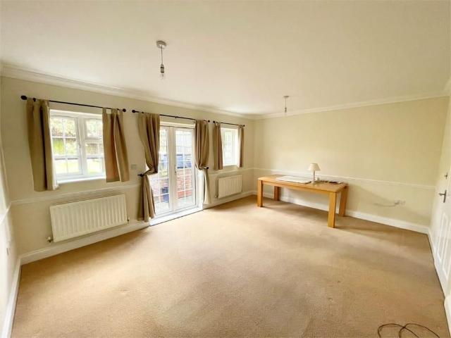 House for rent in Burnham, Swallow