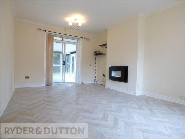 House for rent in Lower Place, Burnedge