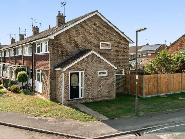 House for rent in Jacobs Well, Guildford
