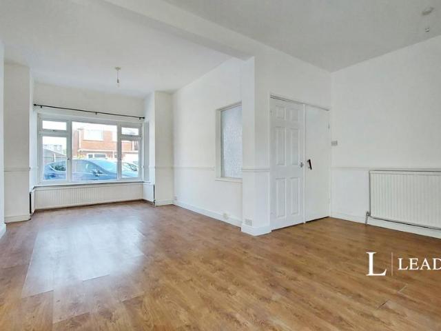 House for rent in Alton Barnes, Essex