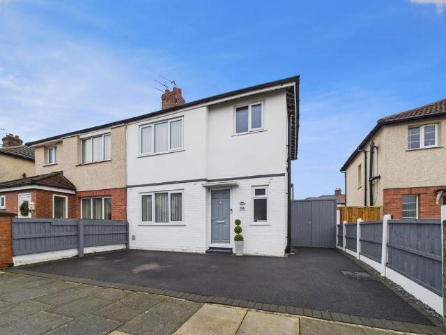 House for rent in Kennessee Green, Maghull