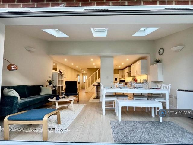House for rent in Appleton-with-Eaton, Dromore
