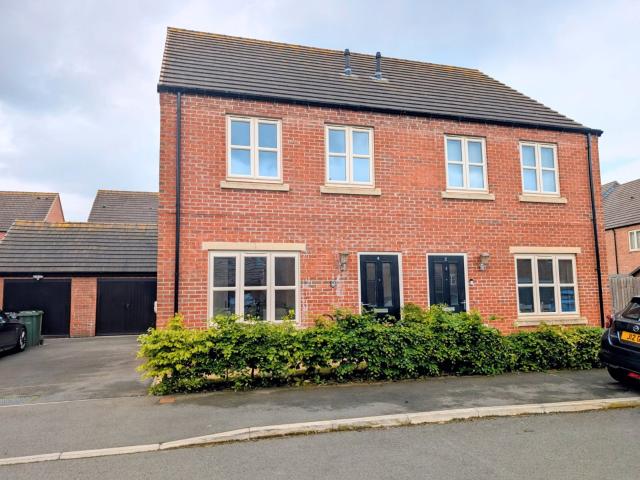 House for rent in New Fryston, West Yorkshire