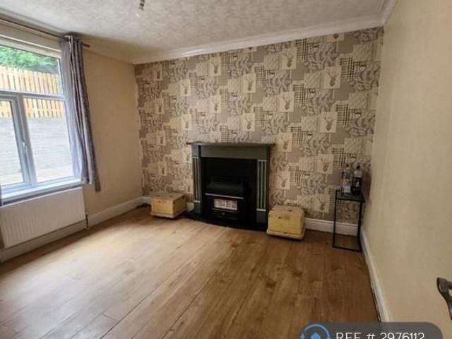 House for rent in Paddock, Milnsbridge