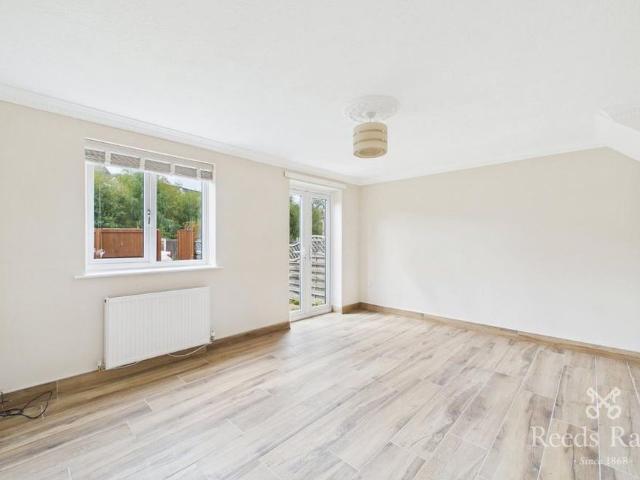 House for rent in Laughton Common, Dinnington