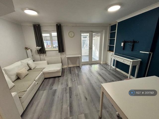House for rent in Georgia, Greater Manchester
