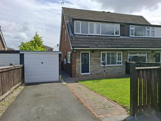 House for rent in Holt Park, West Yorkshire