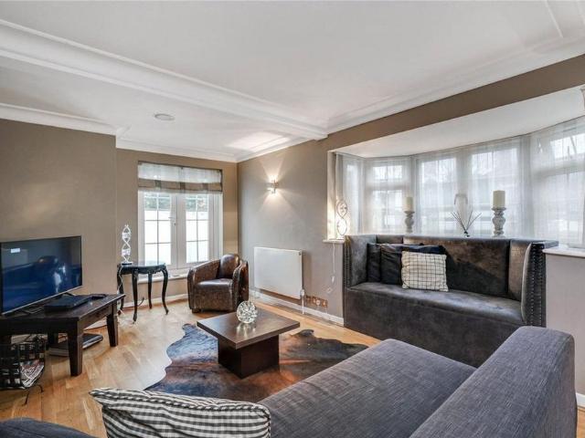 House for rent in London Borough of Merton, Greater London