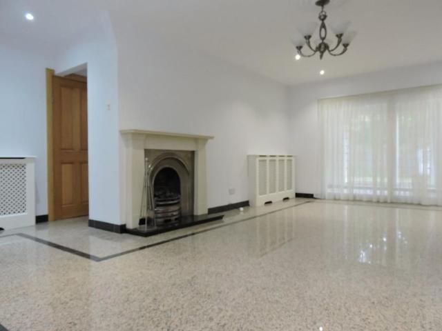 House for rent in East Barnet, Greater London