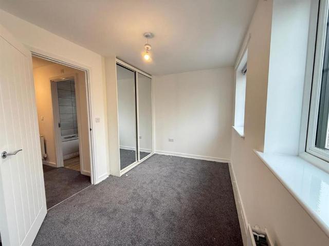 House for rent in Edenthorpe, South Yorkshire