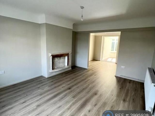 House for rent in Heswall, Liverpool City Region