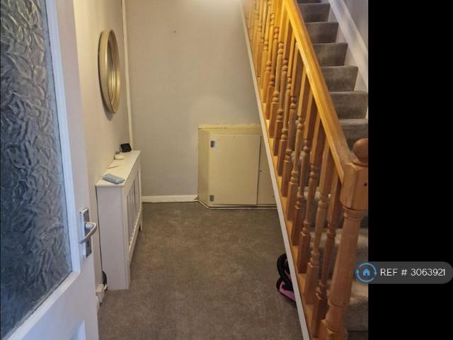 House for rent in Hawthorn, Church Village