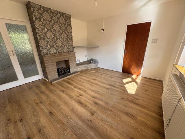 House for rent in Goldthorn Hill, Wolverhampton
