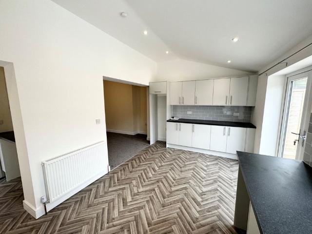 House for rent in Wrenthorpe, West Yorkshire