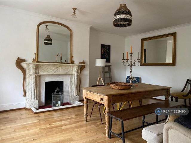 House for rent in Crucorney, Wales