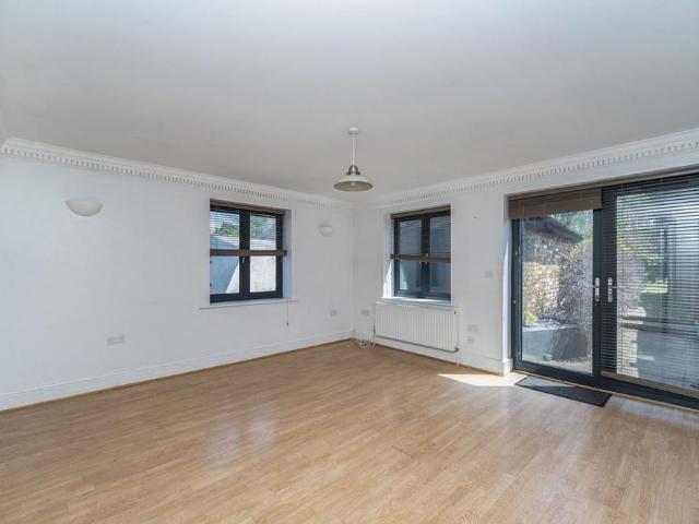 House for rent in Greater London